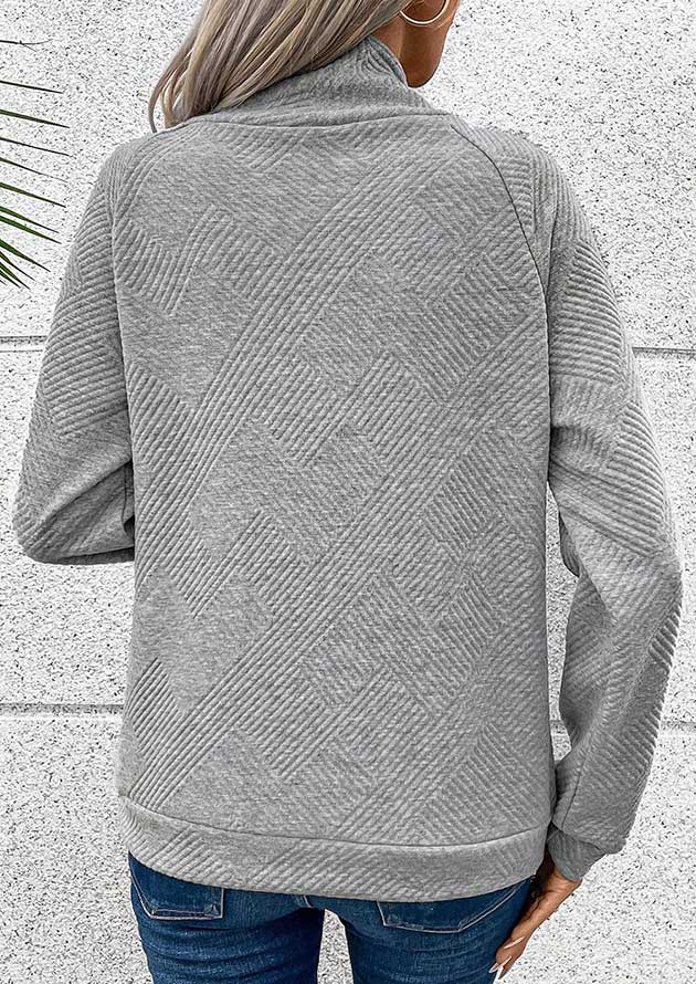 Button Grace Textured Gray Sweatshirt